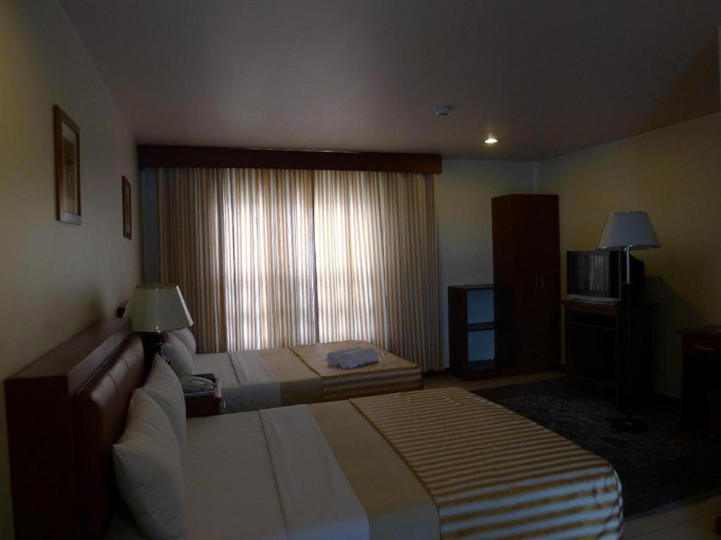 Hotel Cosmopolitan Baguio City Luaran gambar