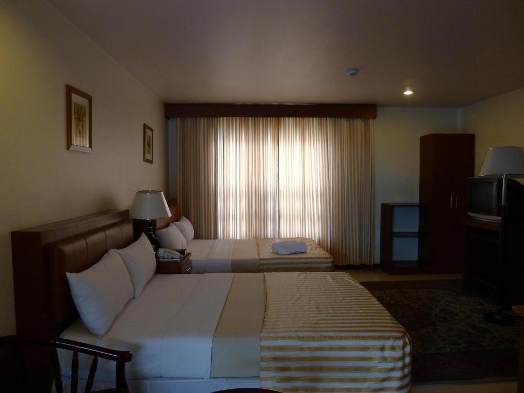 Hotel Cosmopolitan Baguio City Luaran gambar