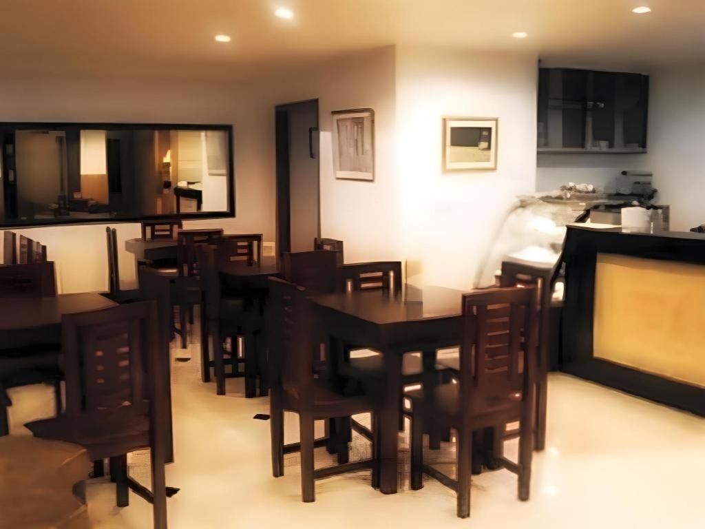 Hotel Cosmopolitan Baguio City Luaran gambar